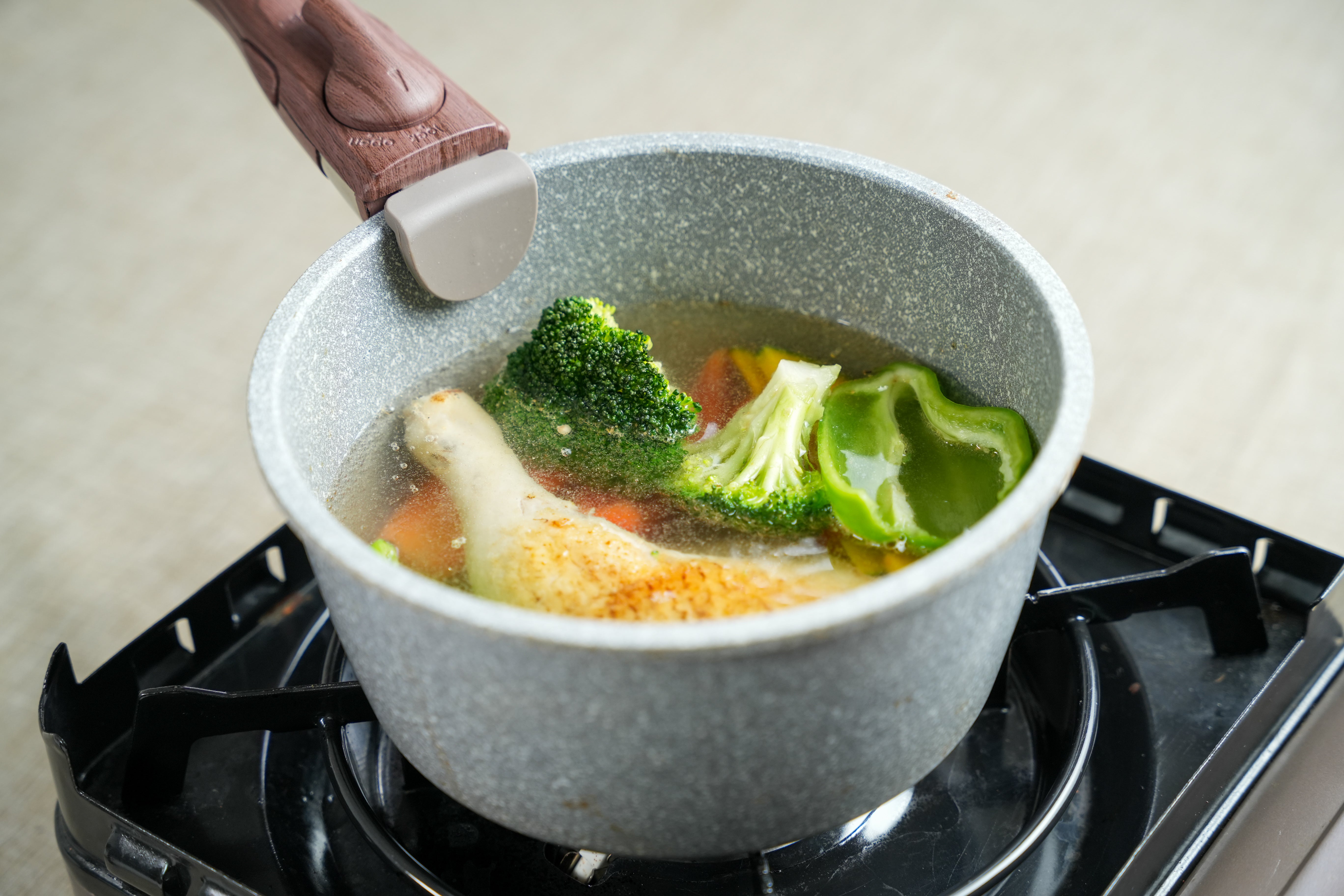 STEP5 残りの具材を入れる